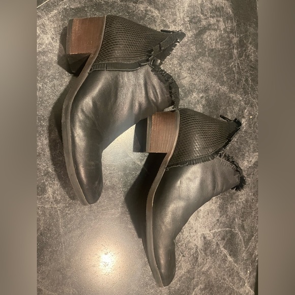 Bueno “Cathy” boot - Picture 2 of 4